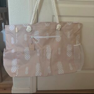 New- lined tote bag